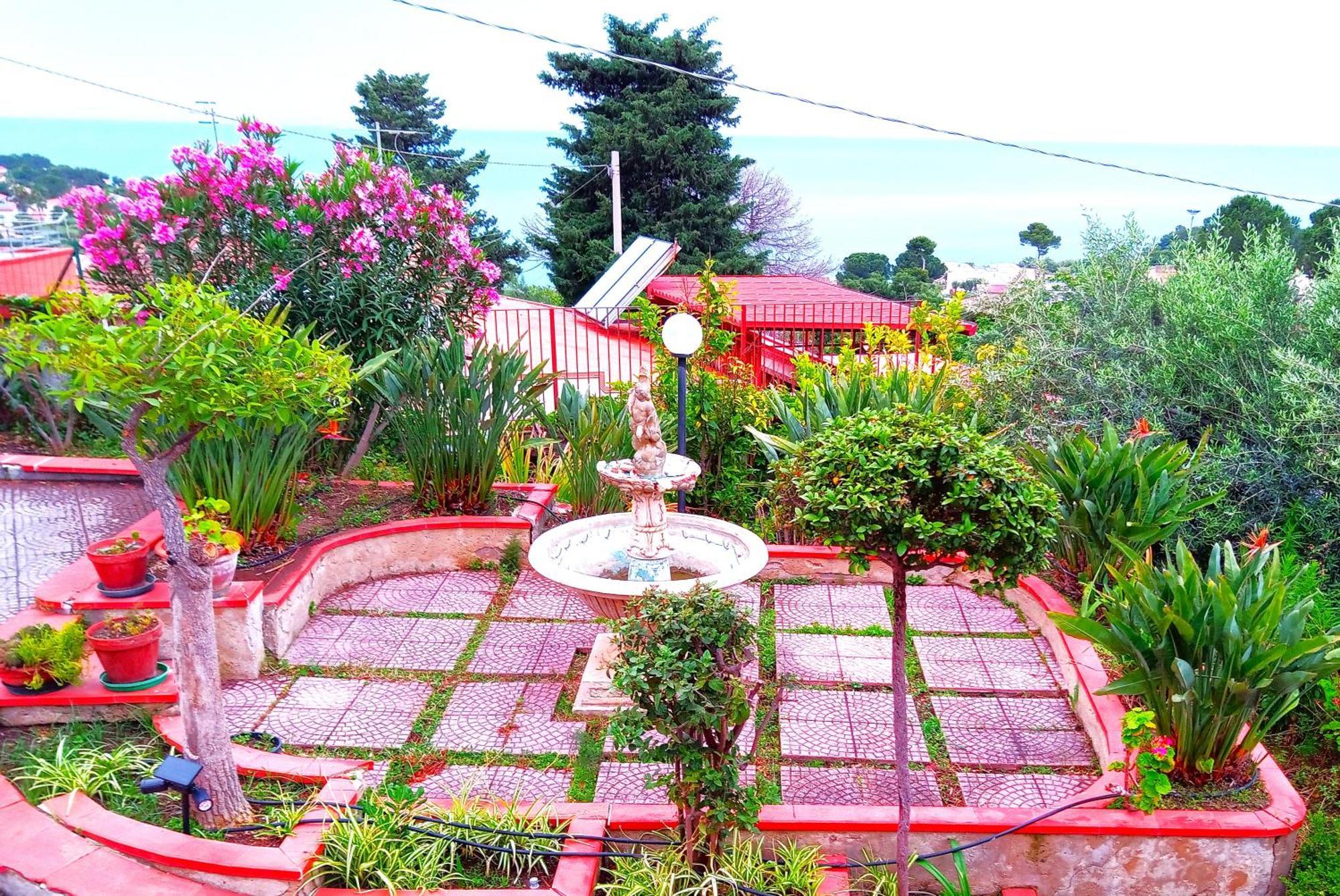 Green Villa Sand Beach Center Close Sea Veiw 체팔루 외부 사진