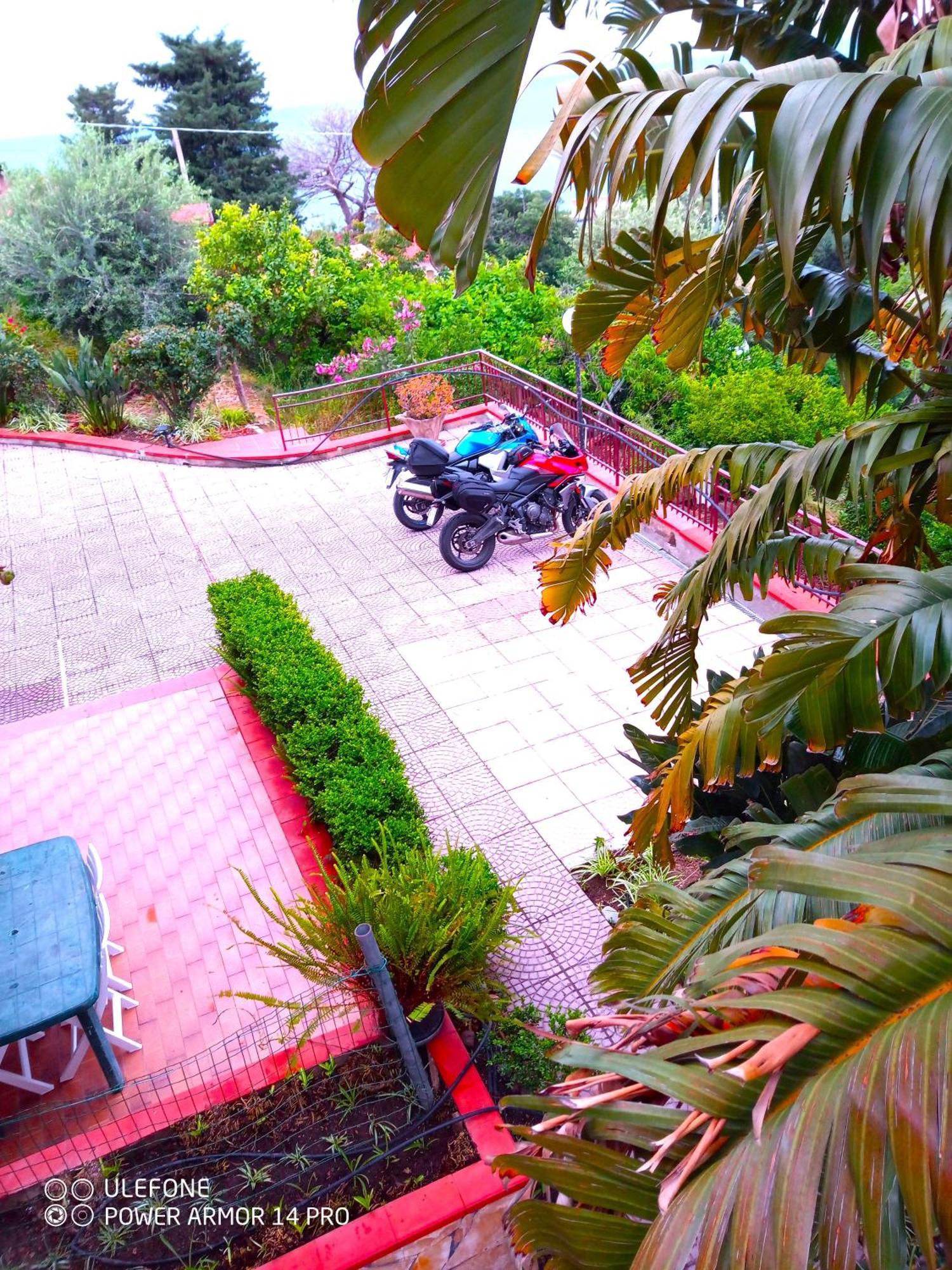 Green Villa Sand Beach Center Close Sea Veiw 체팔루 외부 사진