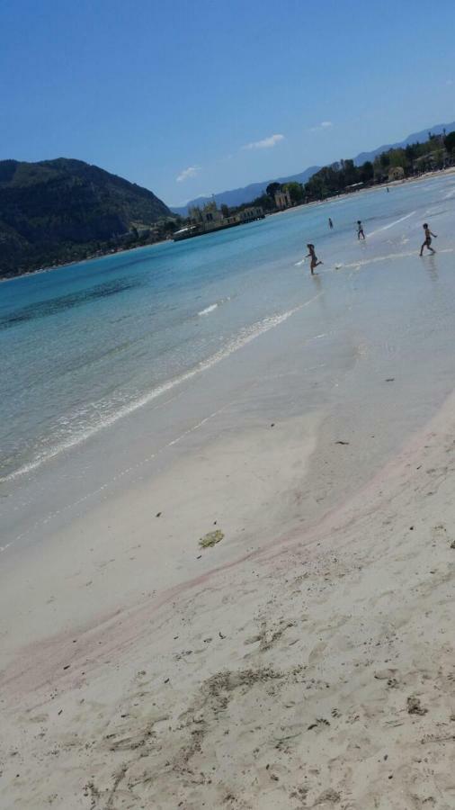 Green Villa Sand Beach Center Close Sea Veiw 체팔루 외부 사진