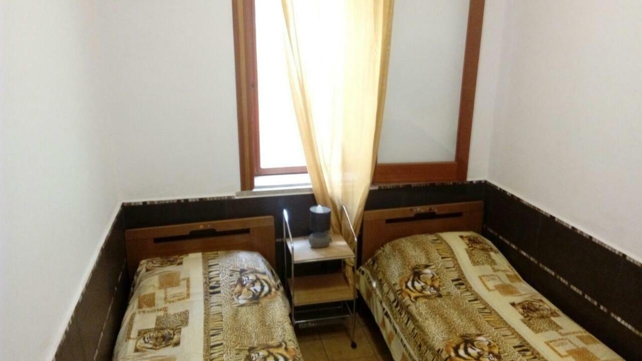 Green Villa Sand Beach Center Close Sea Veiw 체팔루 외부 사진
